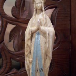 Statuette de La Vierge
