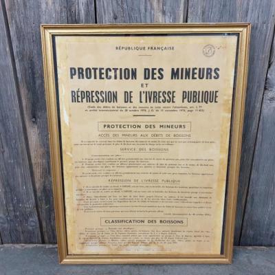 0 affiche protection des mineurs