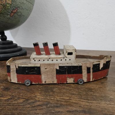 0 bateau paquebot en bois