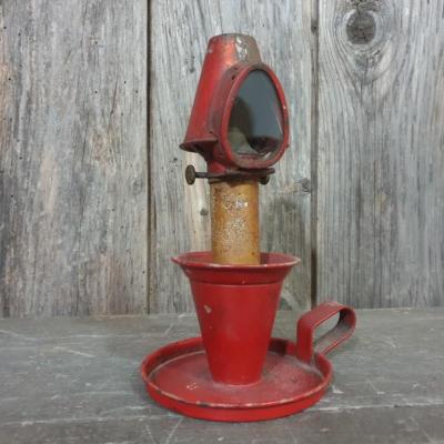 0 lampe a petrole rouge