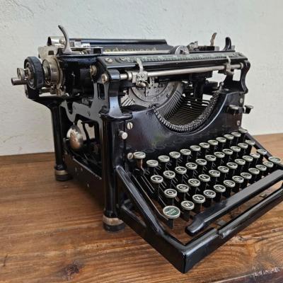 0 machine a ecrire underwood