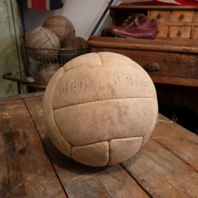 0 medecine ball