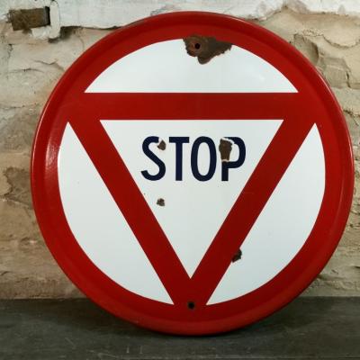 0 panneau stop