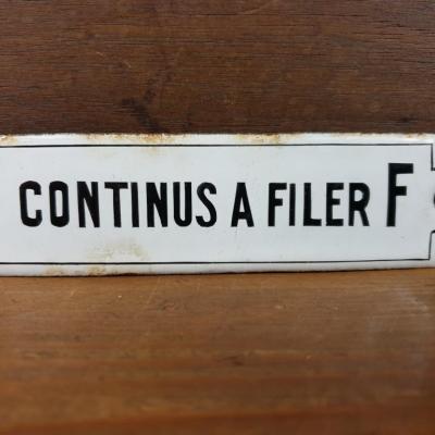 0 plaque continus a filer f