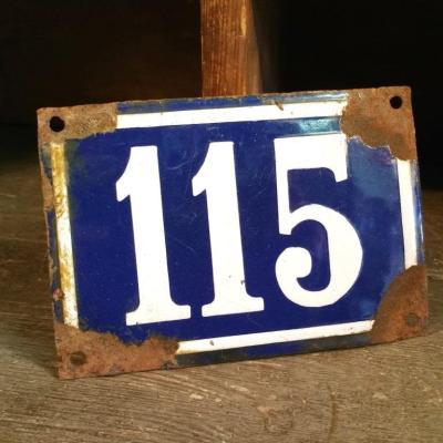 0 plaque de rue 115