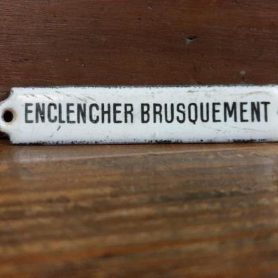 0 plaque enclencher brusq 5