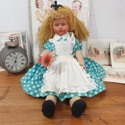 0 poupee alice aux pays des merveilles