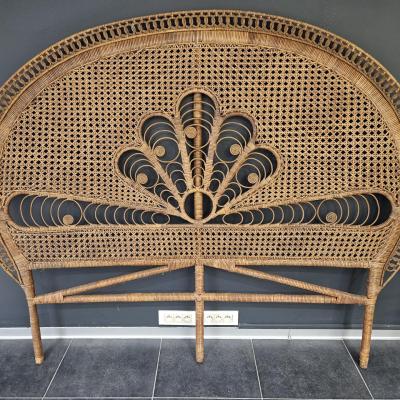 0 tete de lit peacock