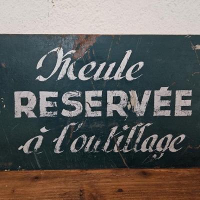 0 tole meule reservee