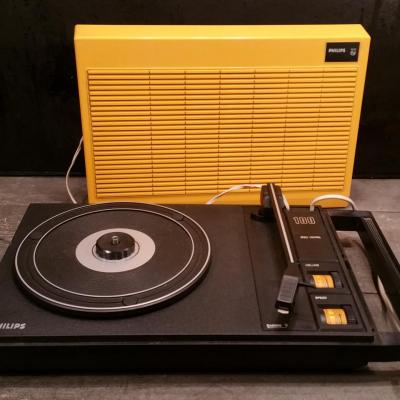 0 tourne disque philips