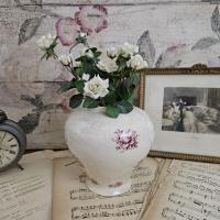 0 vase shabby