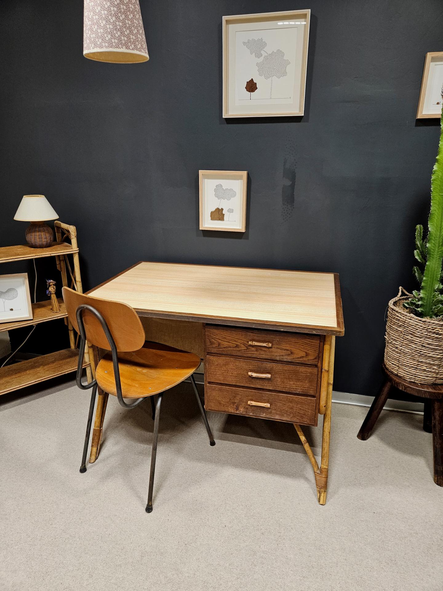 01 bureau enfant en bambou