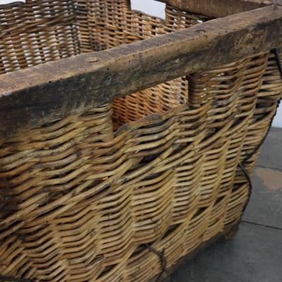 01 grand panier de boulanger