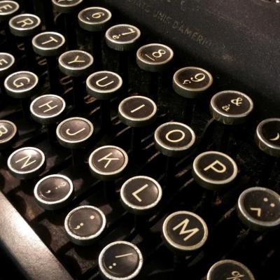 01 machine a ecrire remington