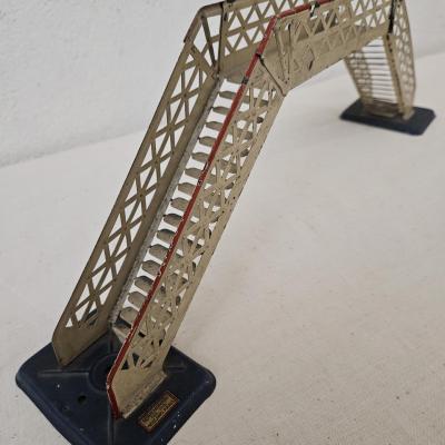 Passerelle de voies ferrées Hornby