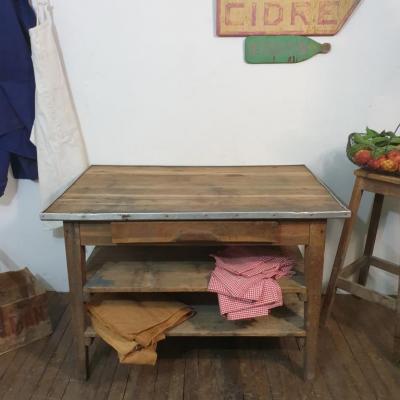 01 table de travail etabli
