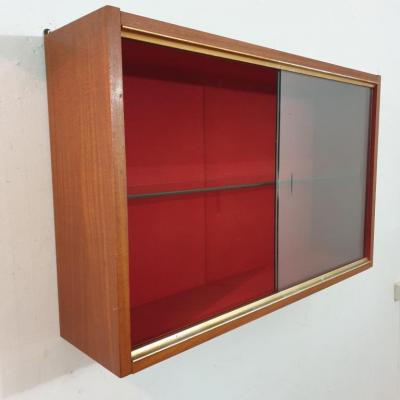 01 vitrine murale