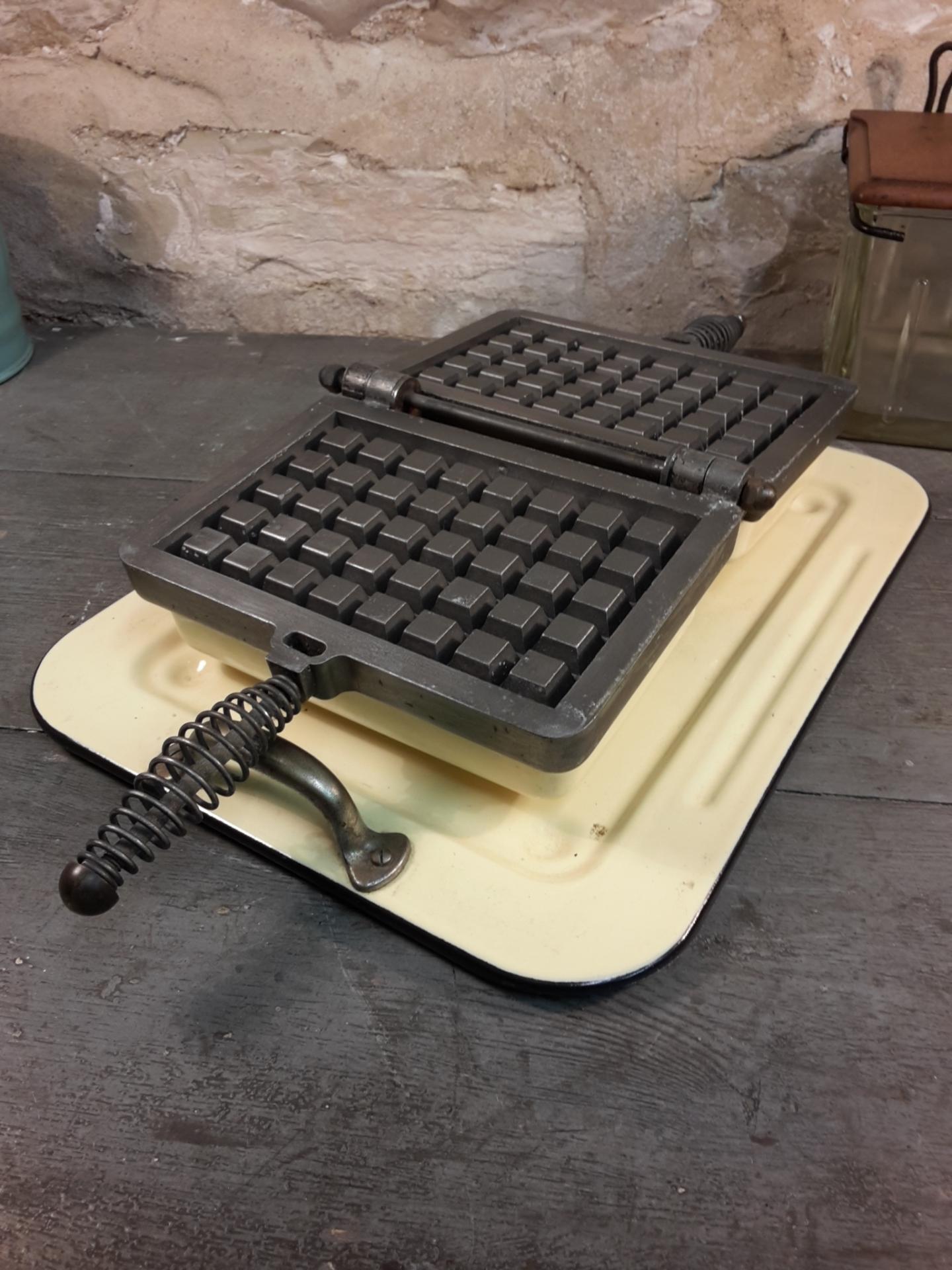 1 1076