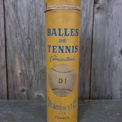 1 balles de tennis delacoste