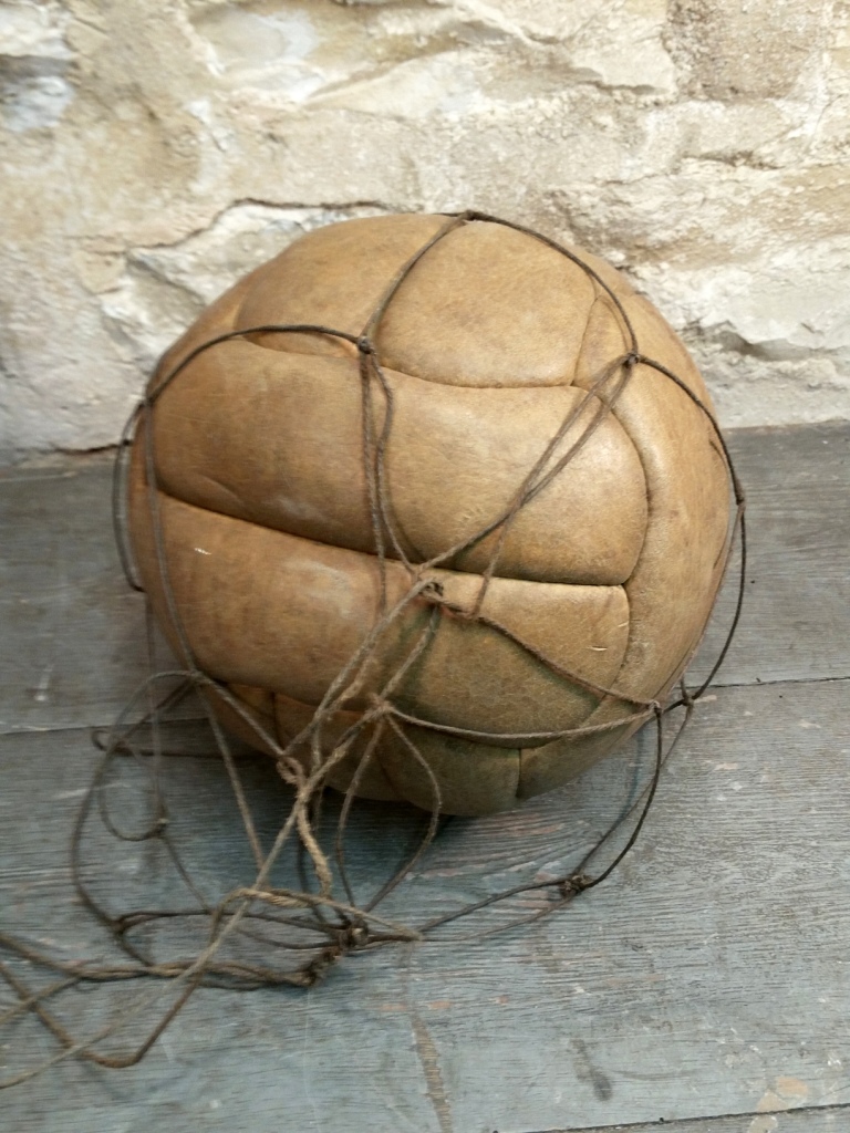 1 ballon de foot