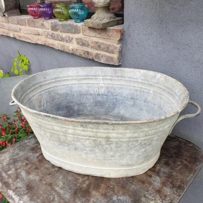 1 bassine oval en zinc