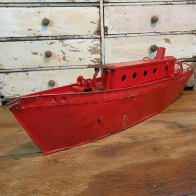 1 bateau de pompier