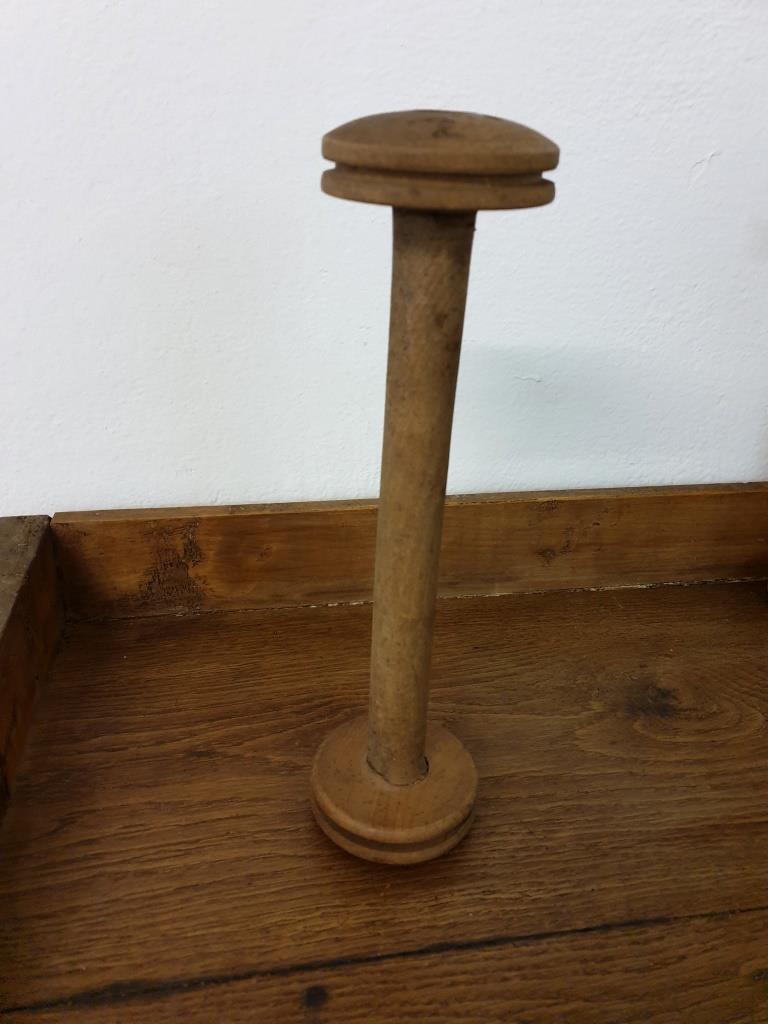 1 bobine en bois