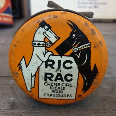 1 boite de cirage ric et rac