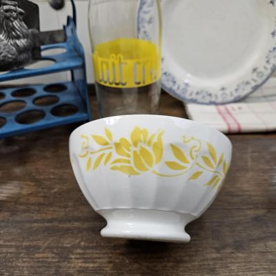 0 bol ancien blanc et jaune