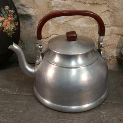 1 bouilloire alu 2 