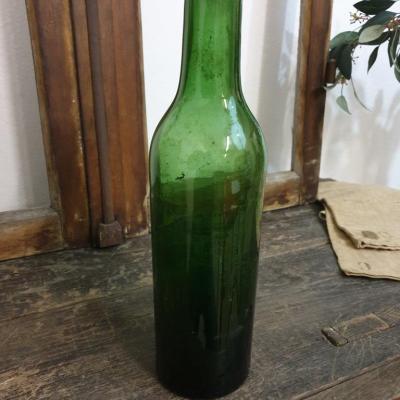 1 bouteille ancienne verte