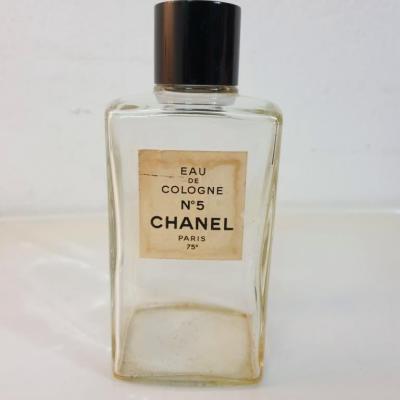 1 bouteille de chanel n 5