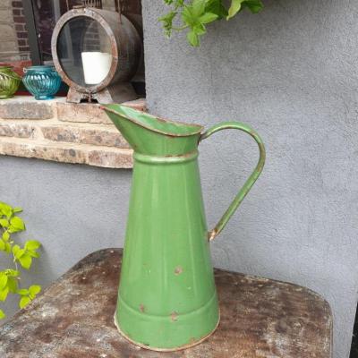 1 broc emaille vert