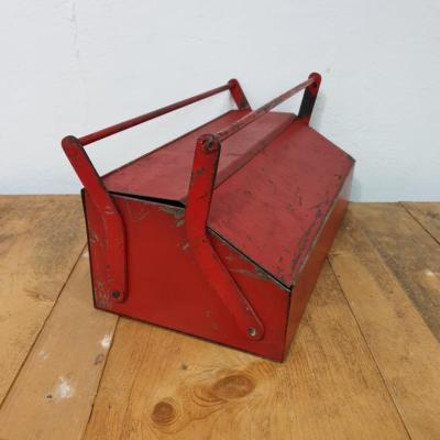 1 caisse a outils rouge