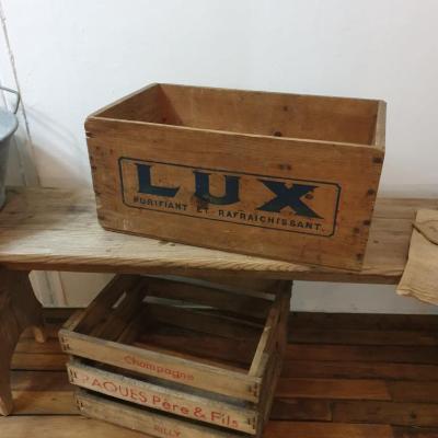 1 caisse en bois lux