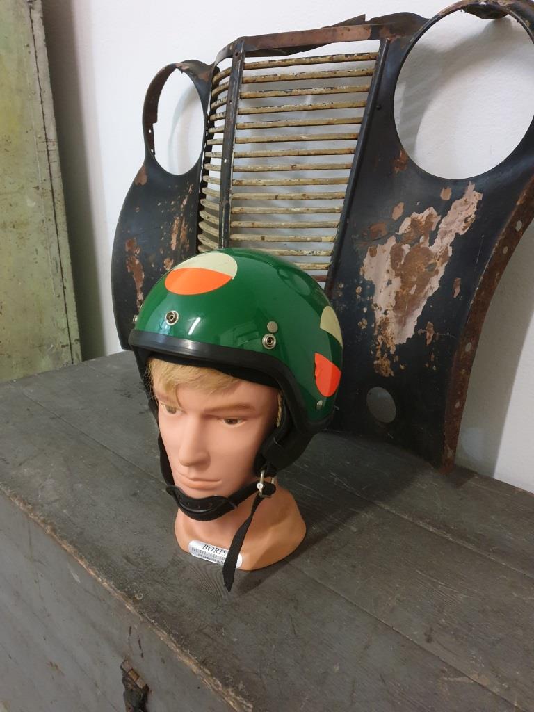 1 casque bol vert nolan