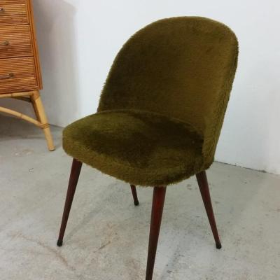 1 chaise tonneau moumoutte