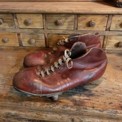 1 chaussure de rugby 40 s