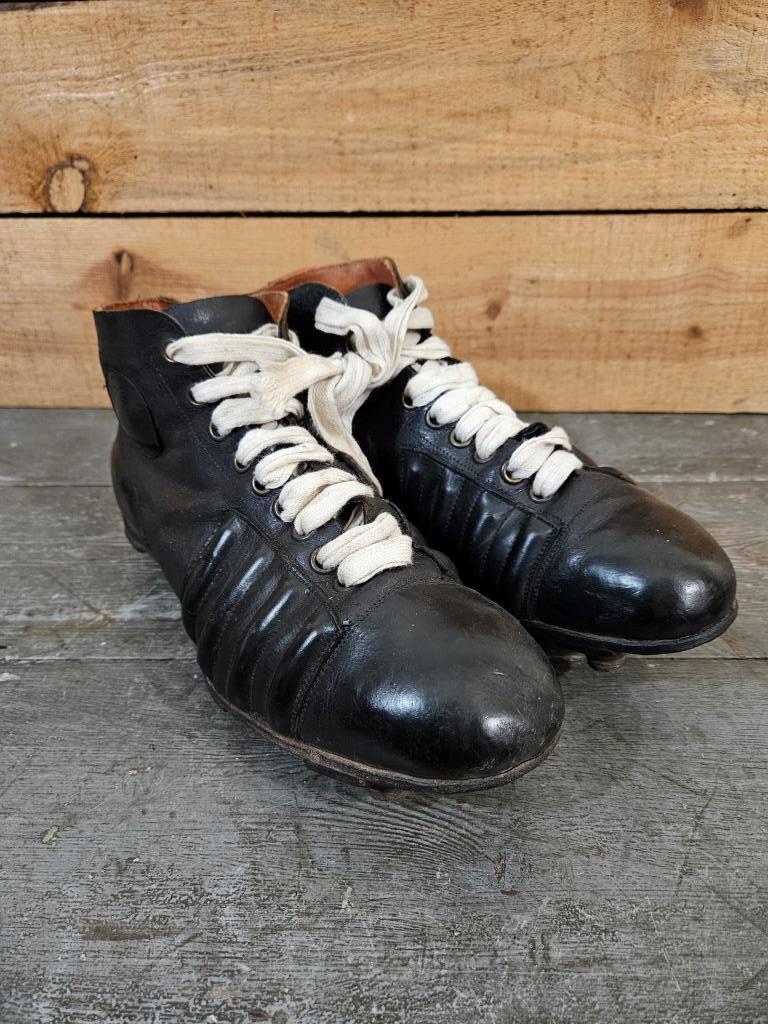 1 chaussures de foot noires 1