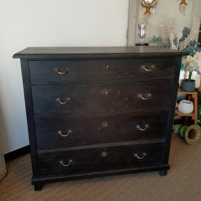 1 commode noire 4 tiroirs