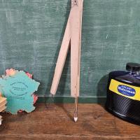 1 compas de tableau d ecole