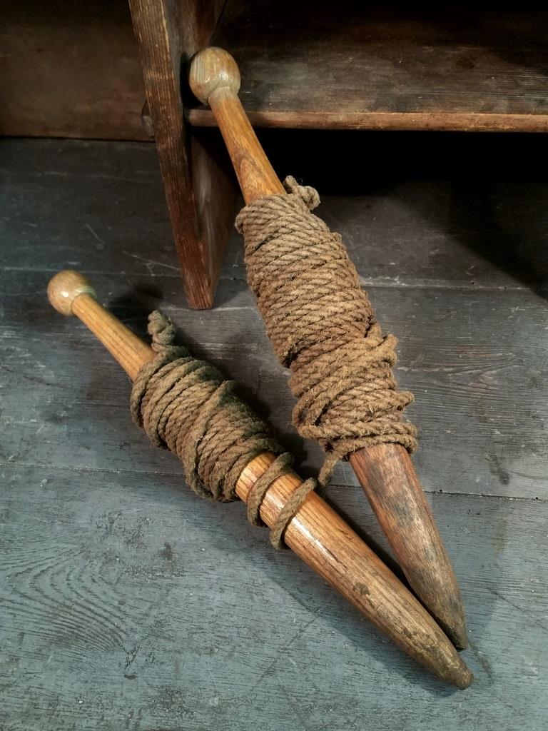 1 cordeau ancien
