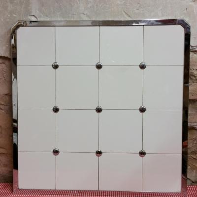 1 credence en faience