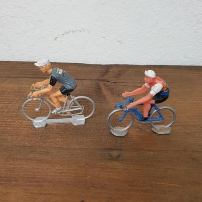 1 cyclistes lot 5