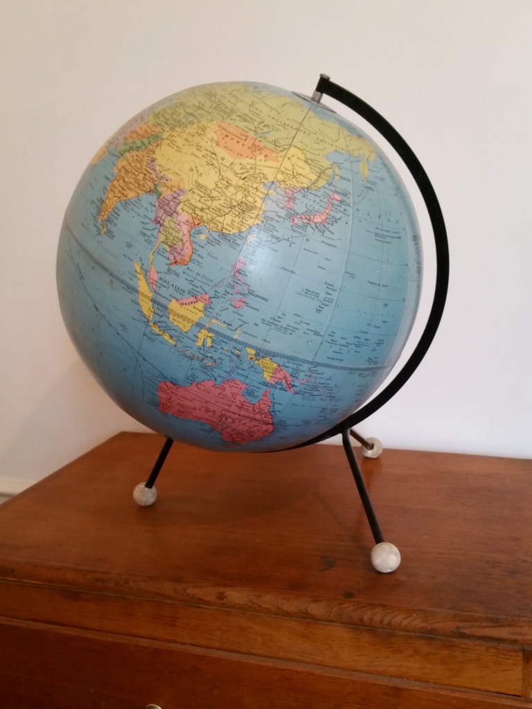 1 globe taride 1