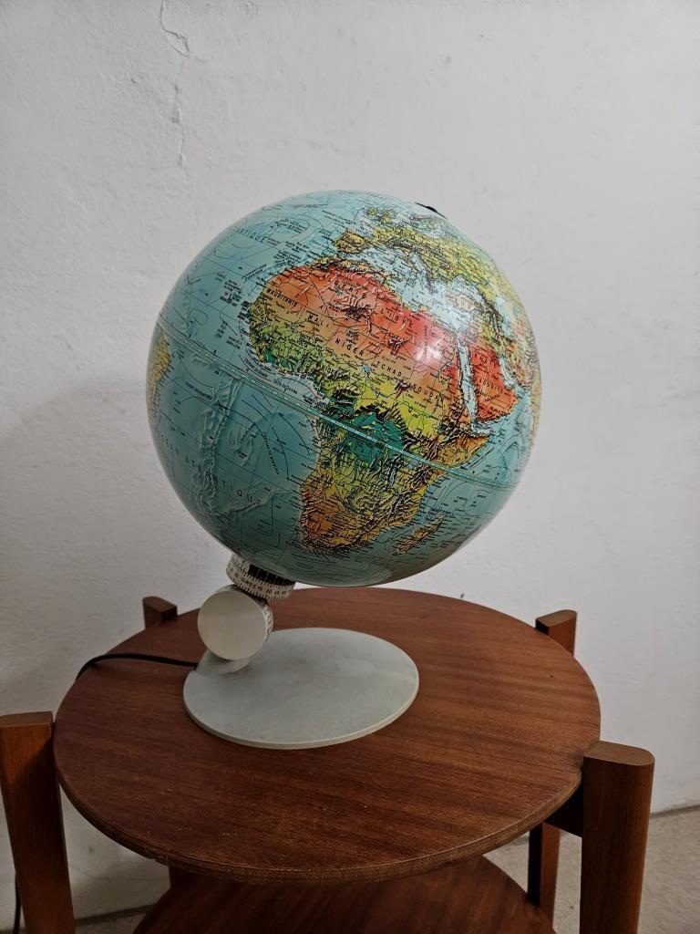 1 globe terrestre lumineux 1