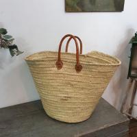 1 grand panier en palmier anses en cuir