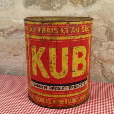 1 grande boite kub ronde