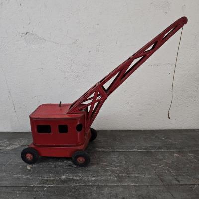 1 grue joustra rouge 1