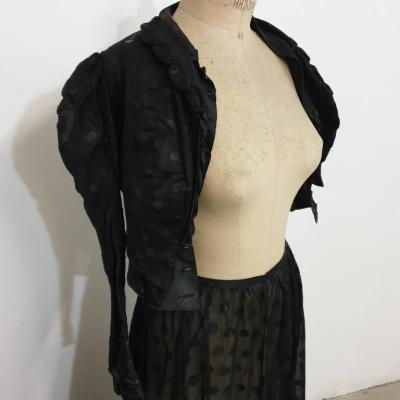 1 habit de femme 1900
